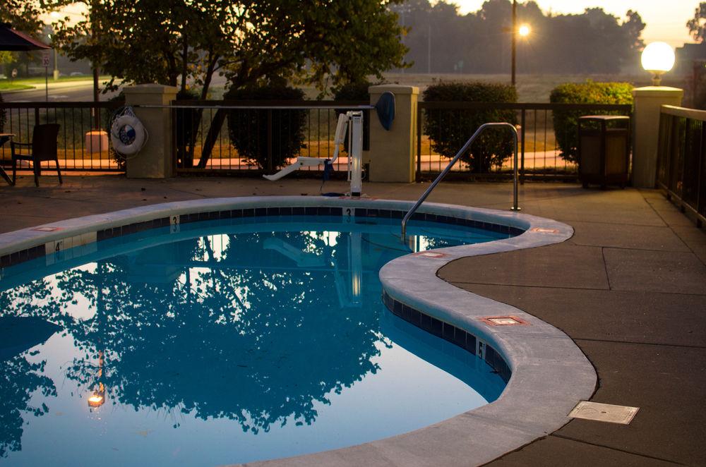 Quality Inn Clarksville - Exit 11 Extérieur photo