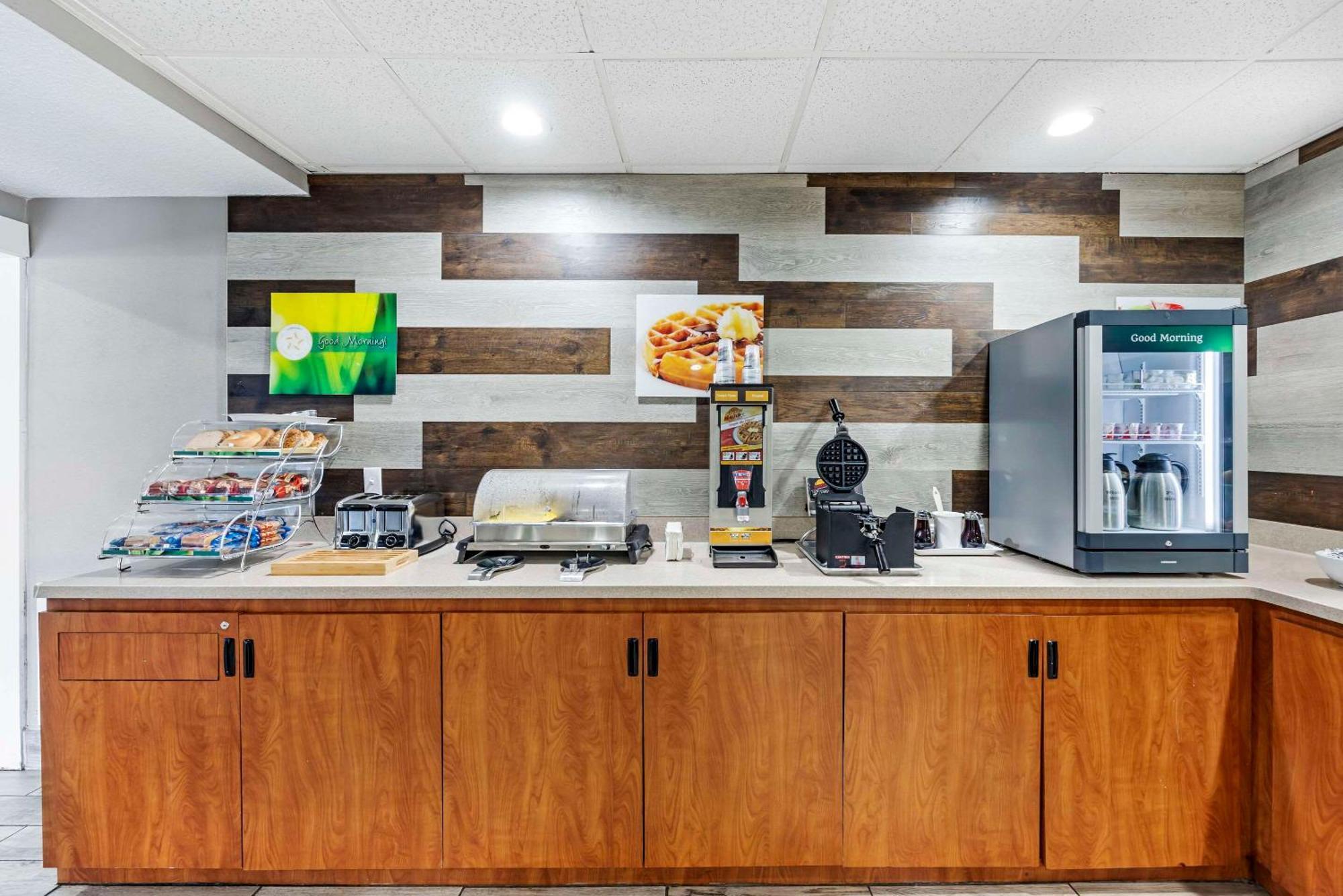 Quality Inn Clarksville - Exit 11 Extérieur photo